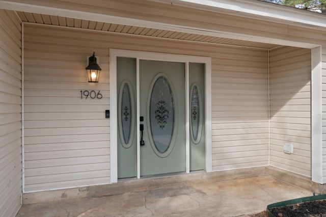 1906 Whitlock Drive, Benton, AR 72015