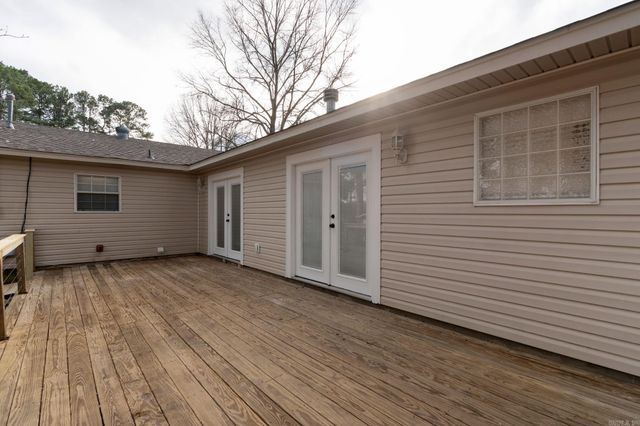 1906 Whitlock Drive, Benton, AR 72015