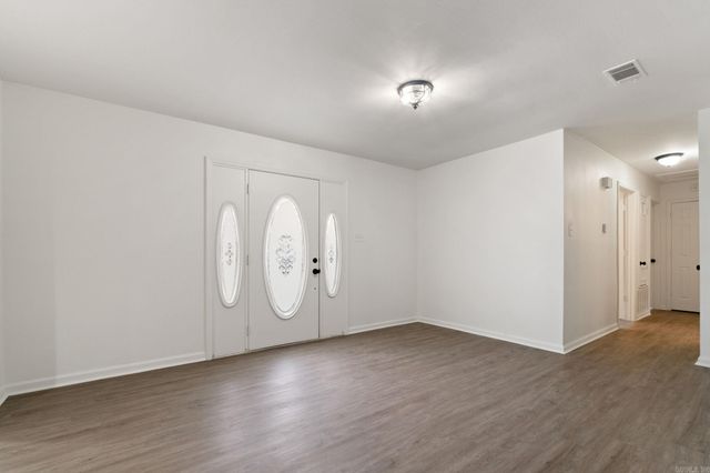 1906 Whitlock Drive, Benton, AR 72015