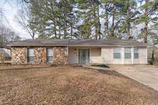1906 Whitlock Drive, Benton, AR 72015