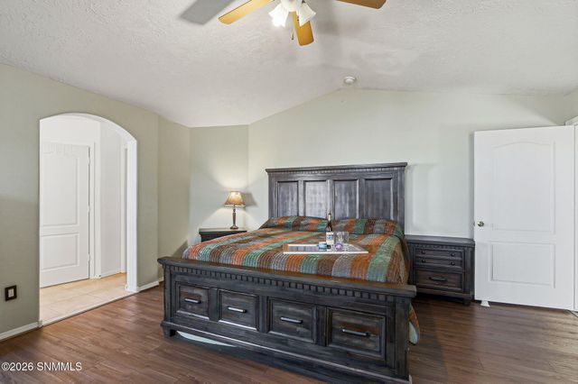 2519 Silver Hawk Avenue, Las Cruces, NM 88011