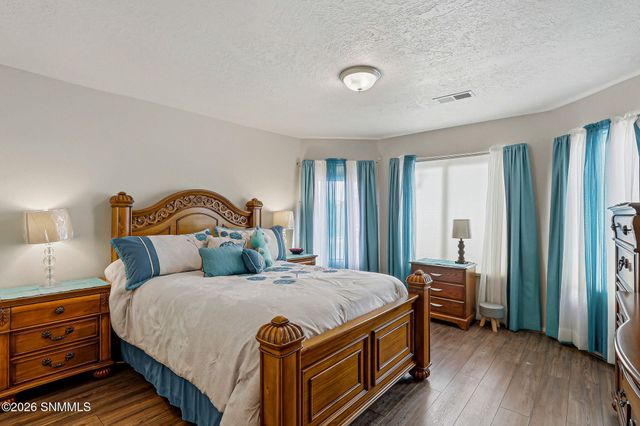 2519 Silver Hawk Avenue, Las Cruces, NM 88011