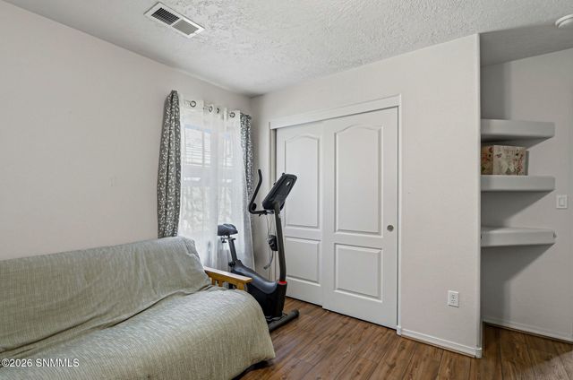 2519 Silver Hawk Avenue, Las Cruces, NM 88011