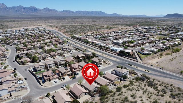 2519 Silver Hawk Avenue, Las Cruces, NM 88011