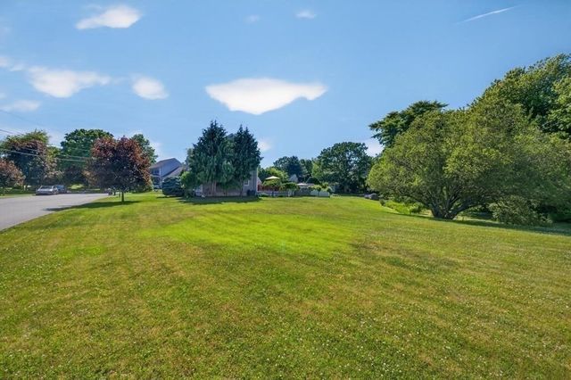 185 Rosewood Road, Somerset, MA 02726