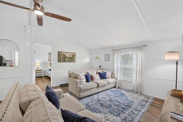 4030 ROLLING HILLS COURT W, Lake Wales, FL 33898