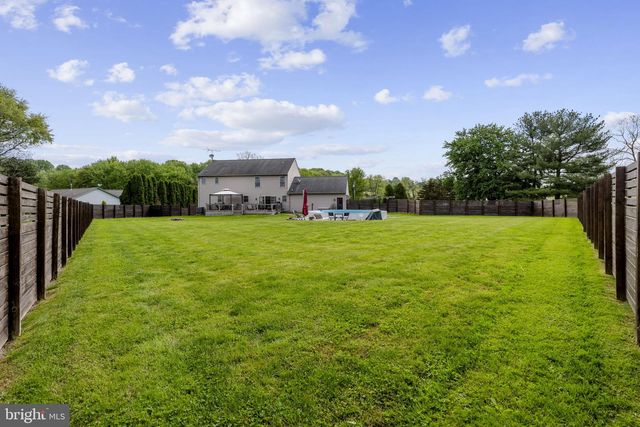 154 HOLLOW RD, New Providence, PA 17560