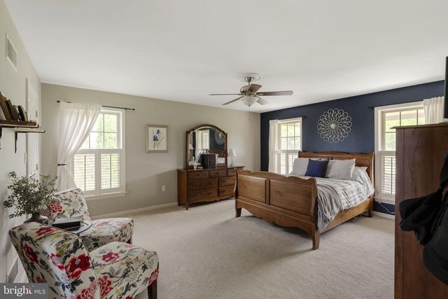 154 HOLLOW RD, New Providence, PA 17560