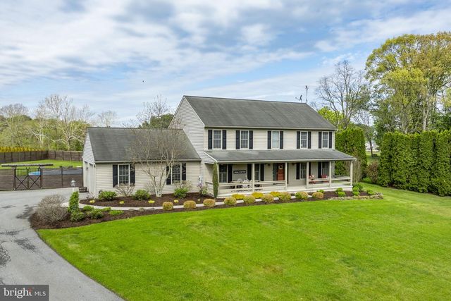 154 HOLLOW RD, New Providence, PA 17560