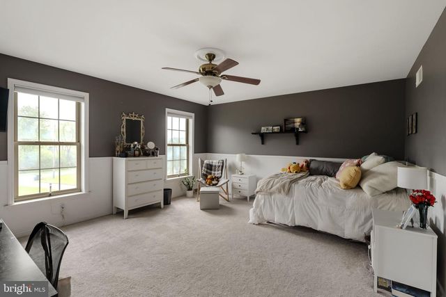 154 HOLLOW RD, New Providence, PA 17560