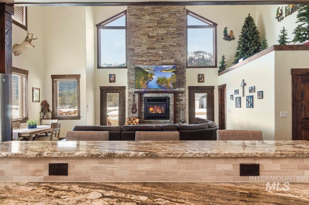 1884 Little Pine Road, Donnelly, ID 83615 photo 13