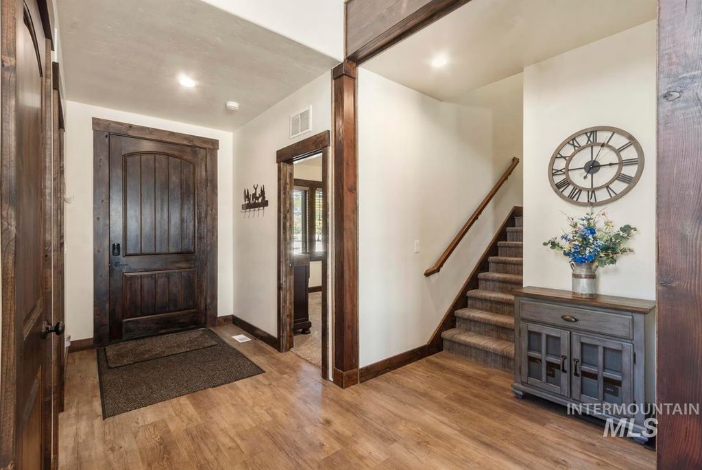 1884 Little Pine Road, Donnelly, ID 83615 photo 14