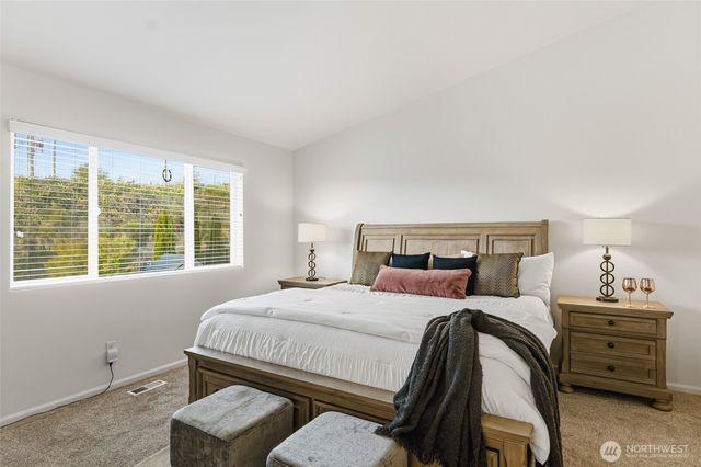 16403 22nd Street E, Lake Tapps, WA 98391