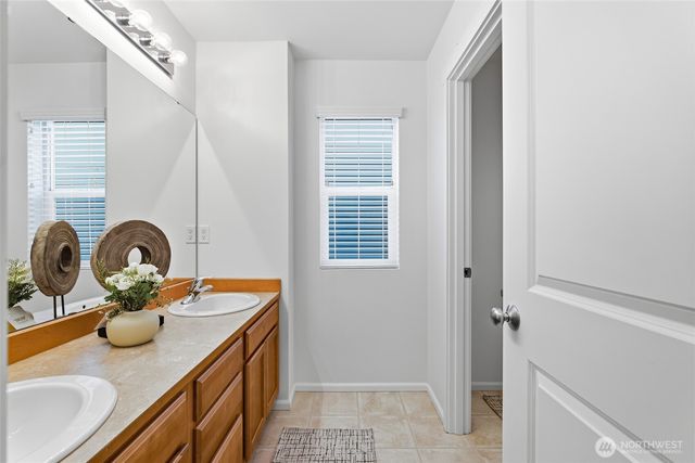 16403 22nd Street E, Lake Tapps, WA 98391