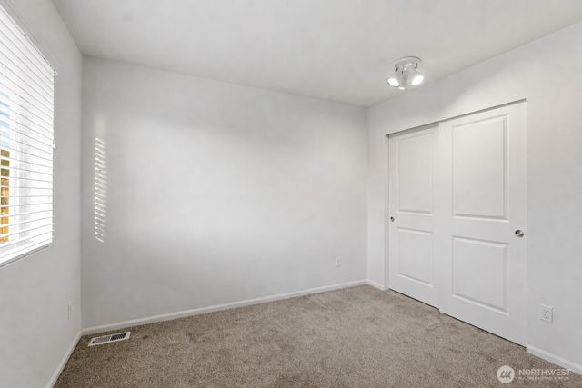 16403 22nd Street E, Lake Tapps, WA 98391