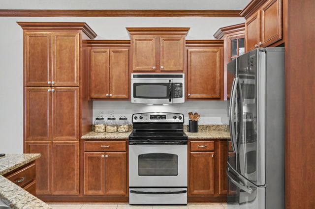 1807 NW Scott Lane, Ankeny, IA 50023