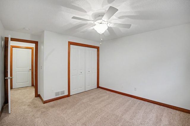 1807 NW Scott Lane, Ankeny, IA 50023