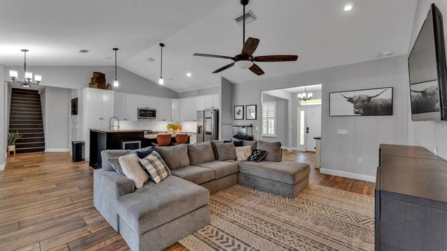 12459 FORT KING ROAD, Dade City, FL 33525