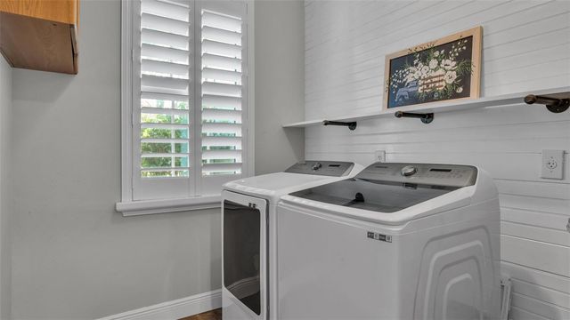 12459 FORT KING ROAD, Dade City, FL 33525