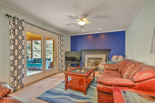 308 Appleberry Circle, Kingsport, TN 37663