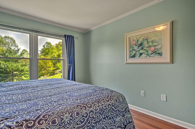 308 Appleberry Circle, Kingsport, TN 37663