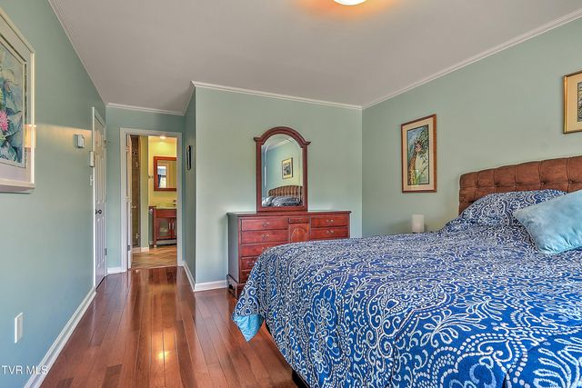 308 Appleberry Circle, Kingsport, TN 37663