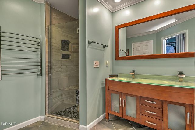 308 Appleberry Circle, Kingsport, TN 37663