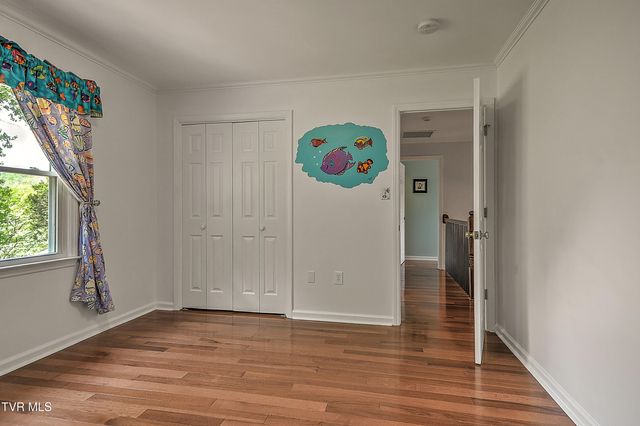 308 Appleberry Circle, Kingsport, TN 37663