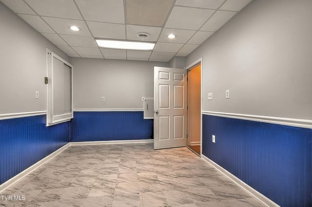 308 Appleberry Circle, Kingsport, TN 37663