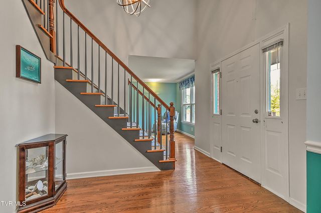 308 Appleberry Circle, Kingsport, TN 37663