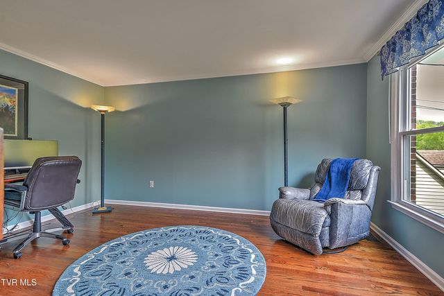 308 Appleberry Circle, Kingsport, TN 37663