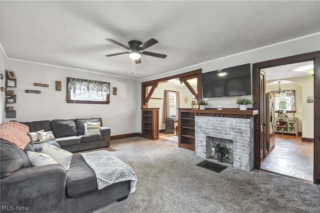 1944 E 45th Street, Ashtabula, OH 44004