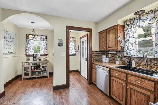 1944 E 45th Street, Ashtabula, OH 44004