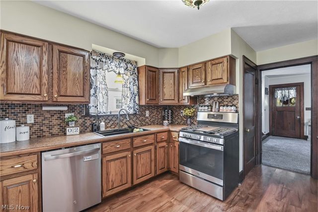 1944 E 45th Street, Ashtabula, OH 44004
