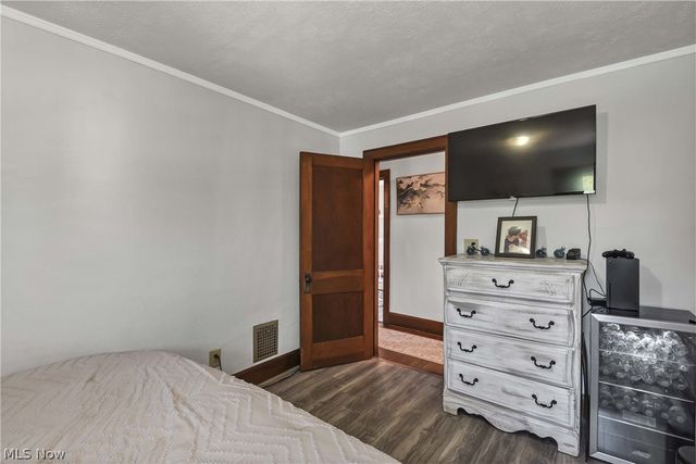 1944 E 45th Street, Ashtabula, OH 44004