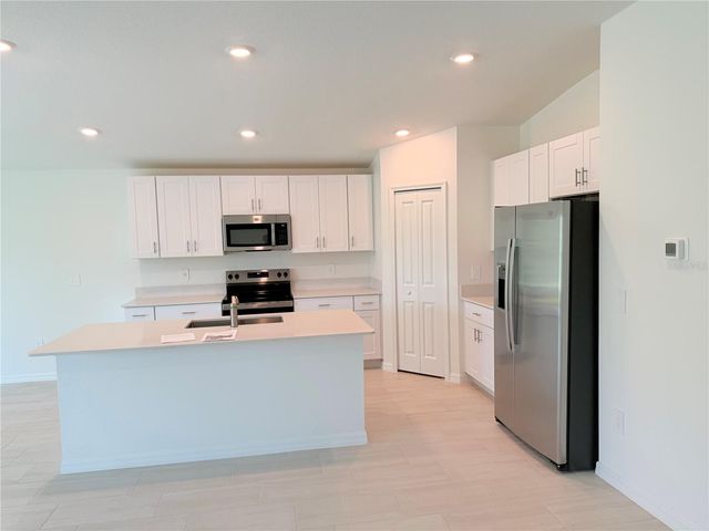 3852 NORTHERN KEY DRIVE, Plant City, FL 33565