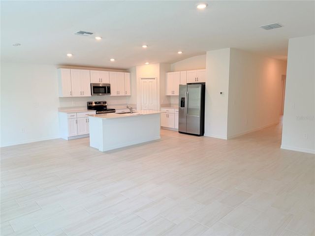 3852 NORTHERN KEY DRIVE, Plant City, FL 33565