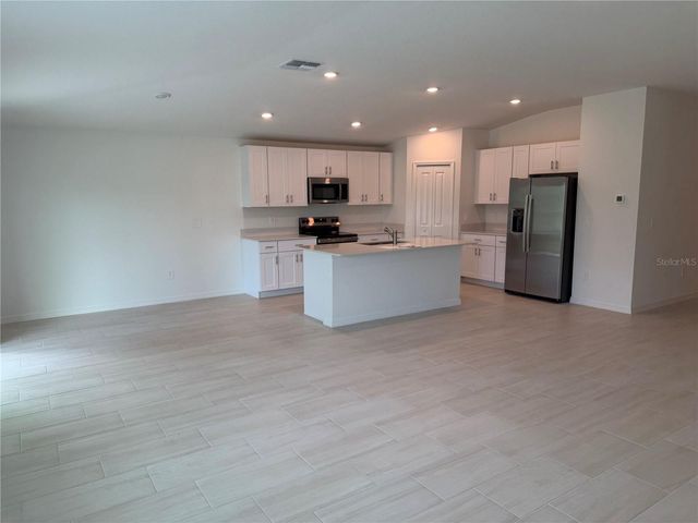 3852 NORTHERN KEY DRIVE, Plant City, FL 33565