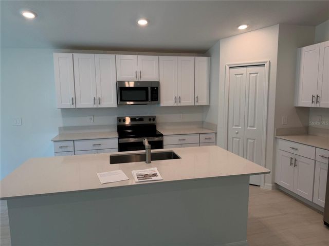 3852 NORTHERN KEY DRIVE, Plant City, FL 33565