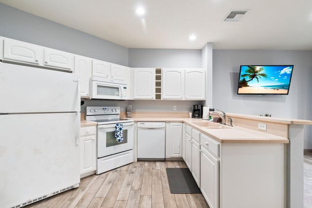 8419 Mulligan Circle, Port St. Lucie, Port St Lucie, FL 34986