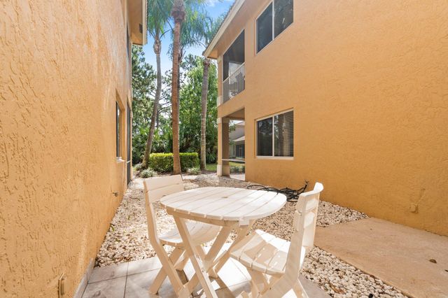 8419 Mulligan Circle, Port St. Lucie, Port St Lucie, FL 34986