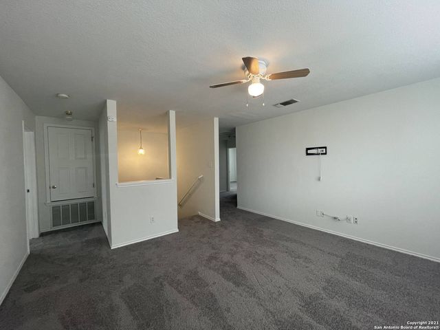 8819 Canvas Back, San Antonio, TX 78245