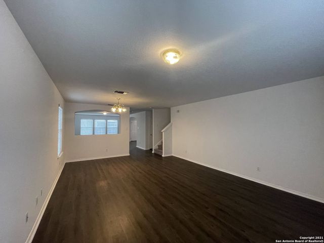 8819 Canvas Back, San Antonio, TX 78245