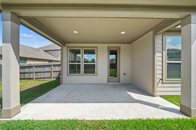 8908 Bear Mountain Court, Magnolia, TX 77354