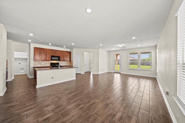 8908 Bear Mountain Court, Magnolia, TX 77354