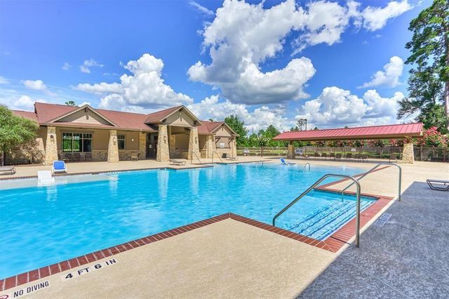 8908 Bear Mountain Court, Magnolia, TX 77354