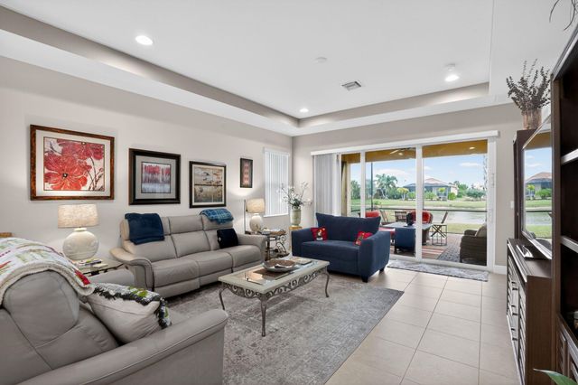 21044 SW Modena Way, Port St Lucie, FL 34986