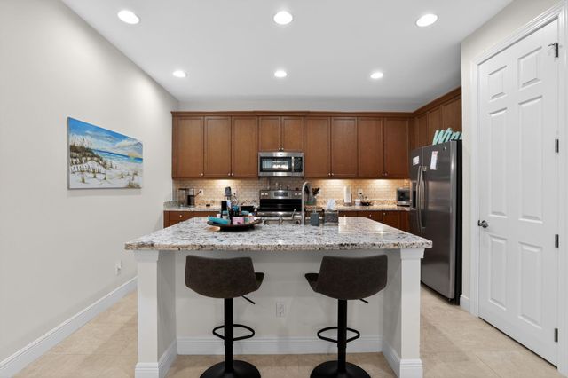 21044 SW Modena Way, Port St Lucie, FL 34986