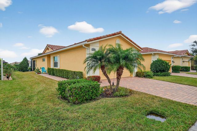 21044 SW Modena Way, Port St Lucie, FL 34986