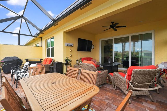 21044 SW Modena Way, Port St Lucie, FL 34986